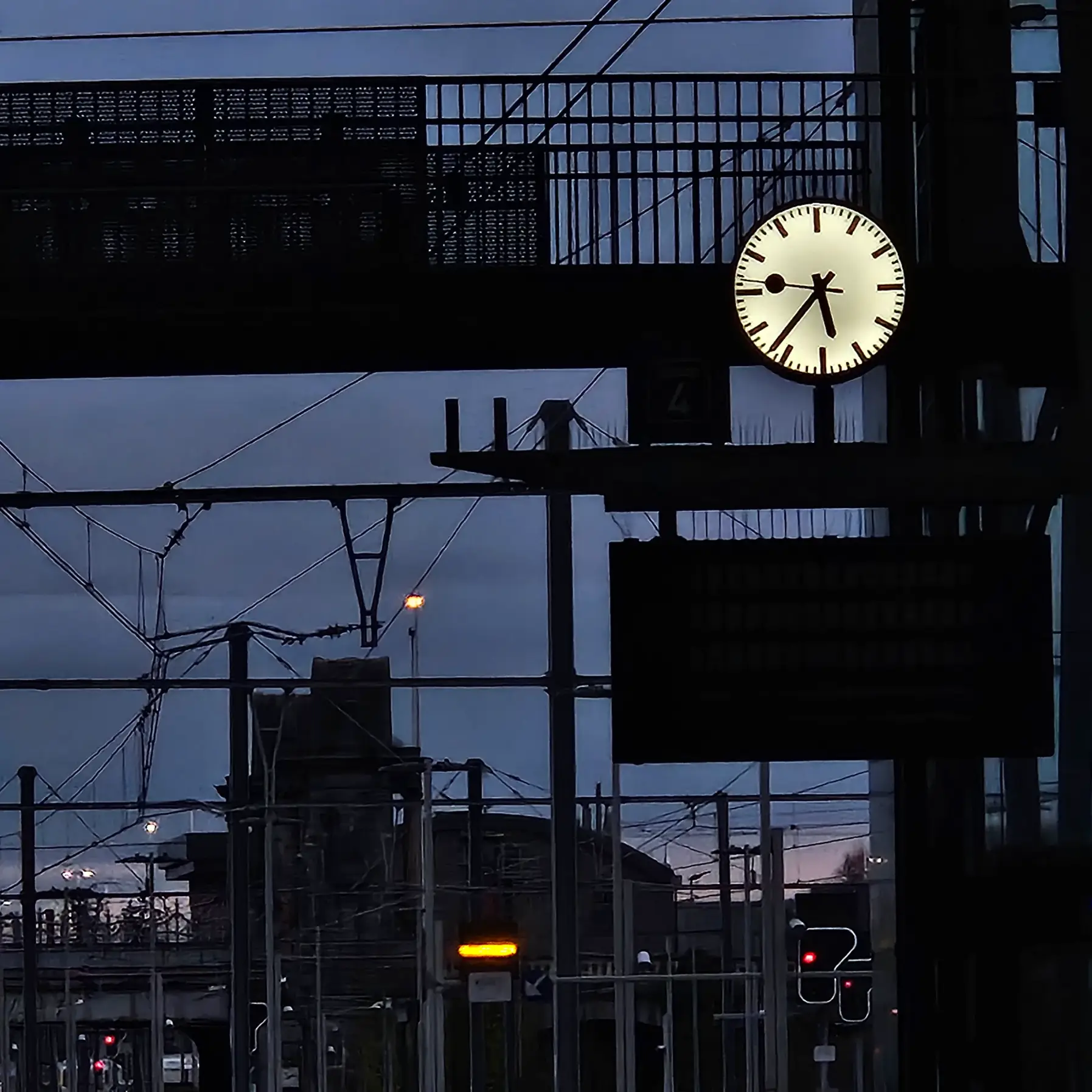 Hero Banner View of Train Station